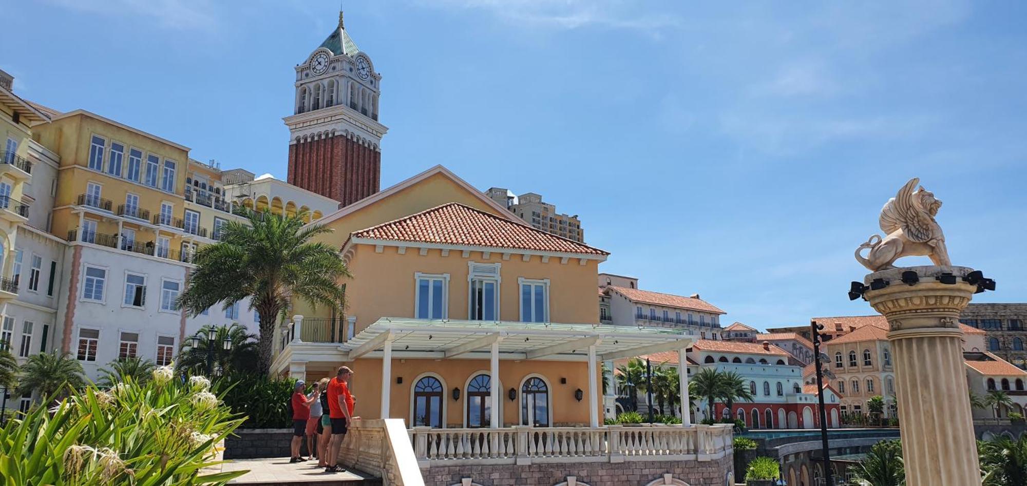 Khach San Chia Khoa Vang - Mien Phi 2 Xe Dap 1 Phong Tham Quan Dia Trung Hai - Tt Hoang Hon Hotell Phu Quoc Exteriör bild